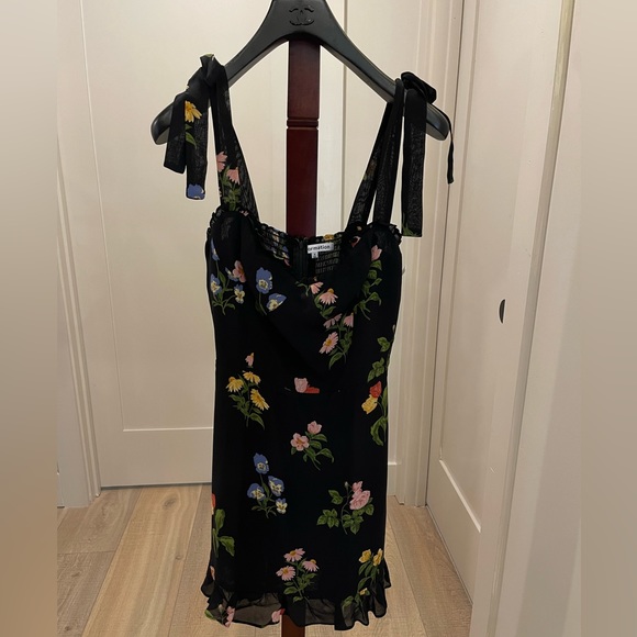 Reformation Summer Floral Cocktail Christine Dress in Night Bloom Size 8 - Picture 2 of 7